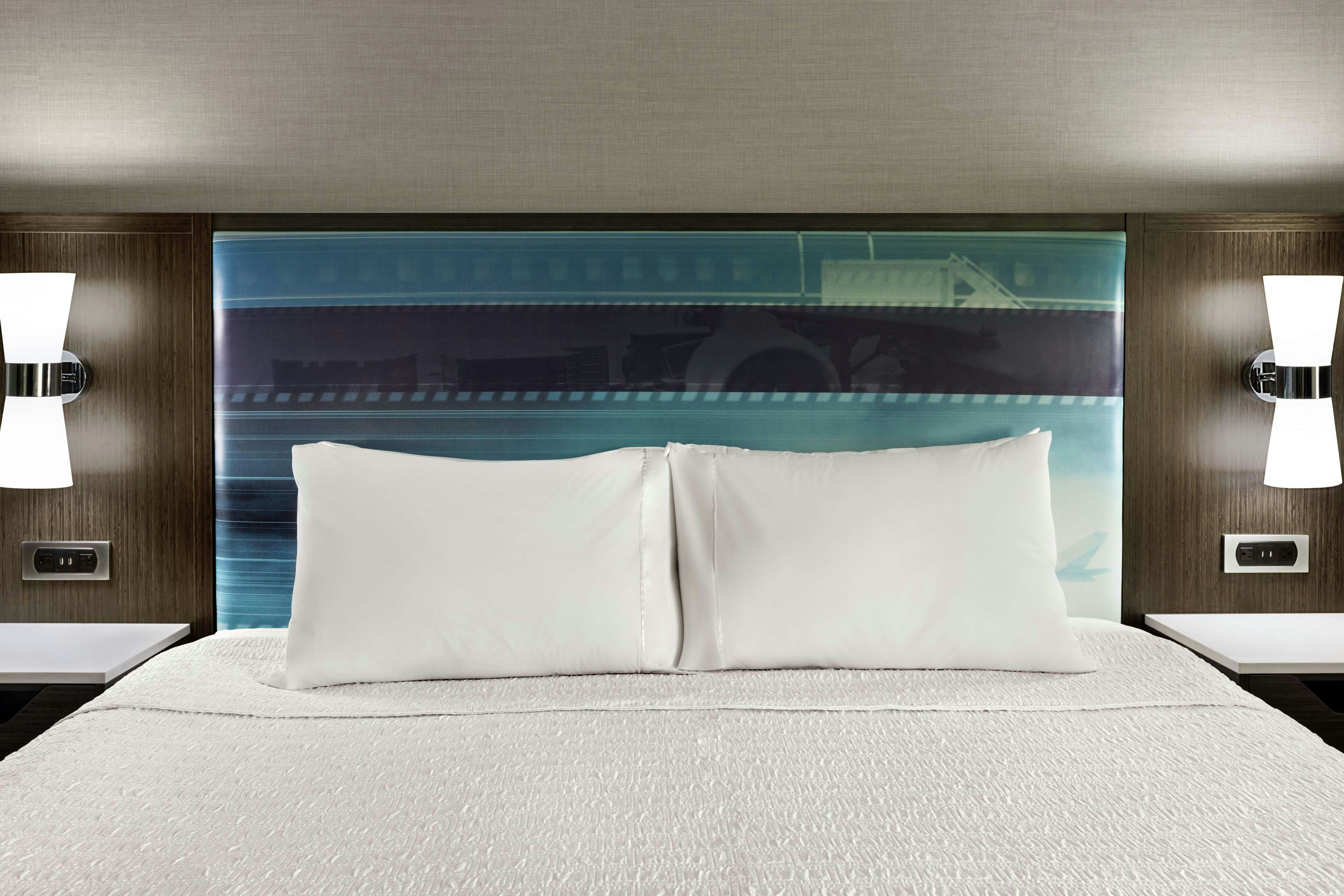 Hampton Inn Chicago-O'Hare International Airport 36/79