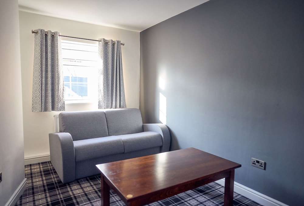 The Kirkfield Hotel 24/33