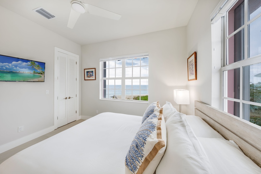 Condo, 5 Bedrooms, Premium, 1 King and 2 Queen Beds, Ocean Front