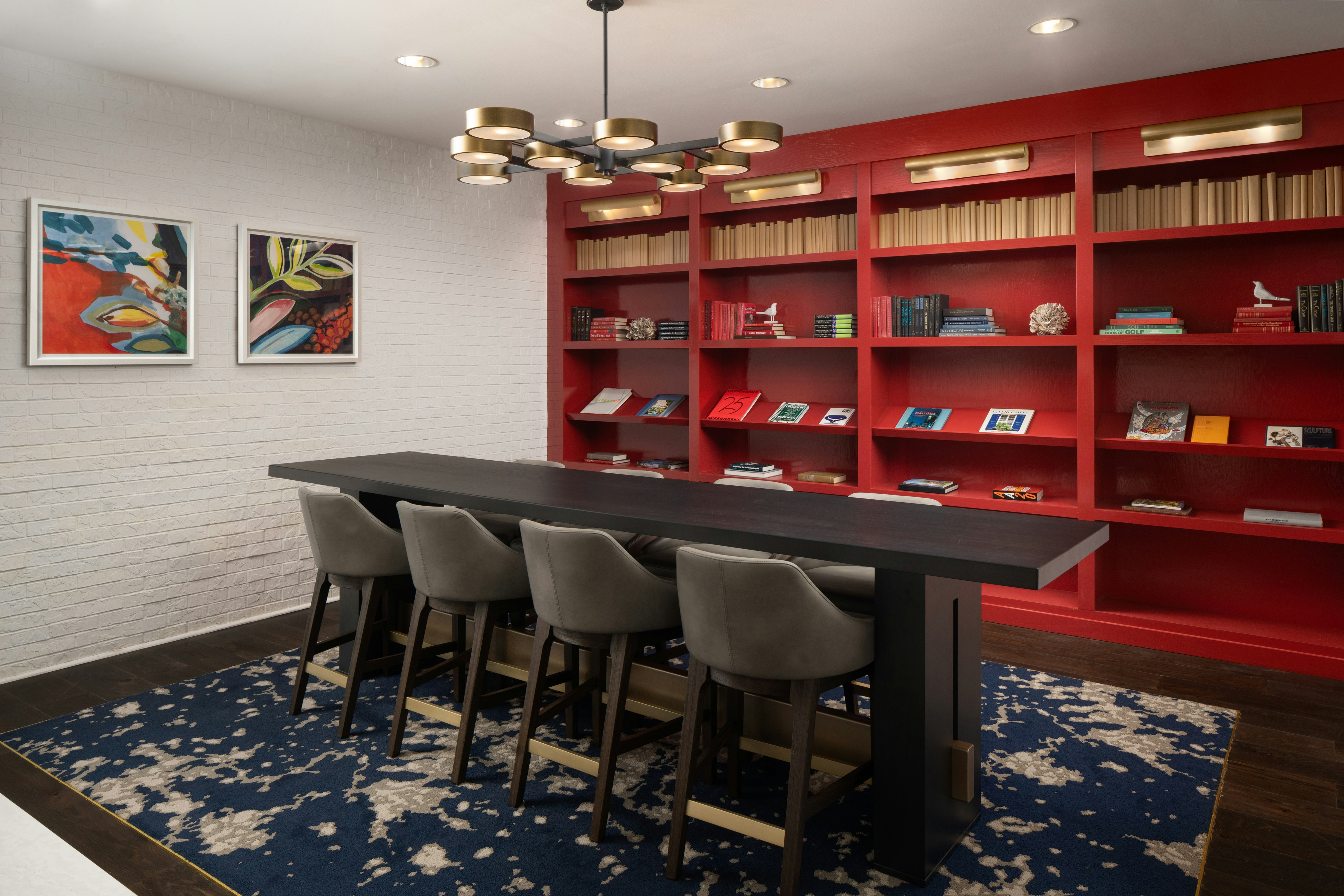 Hilton Garden Inn Charleston Waterfront Downtown 56/77