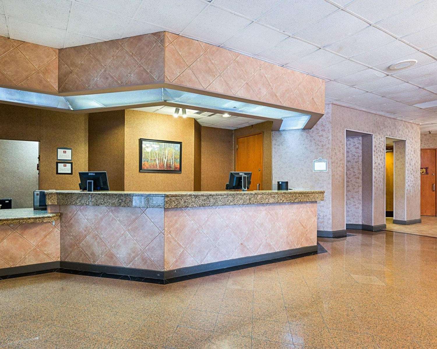 GreenTree Hotel and Extended Stay Channelview I-10 photo2