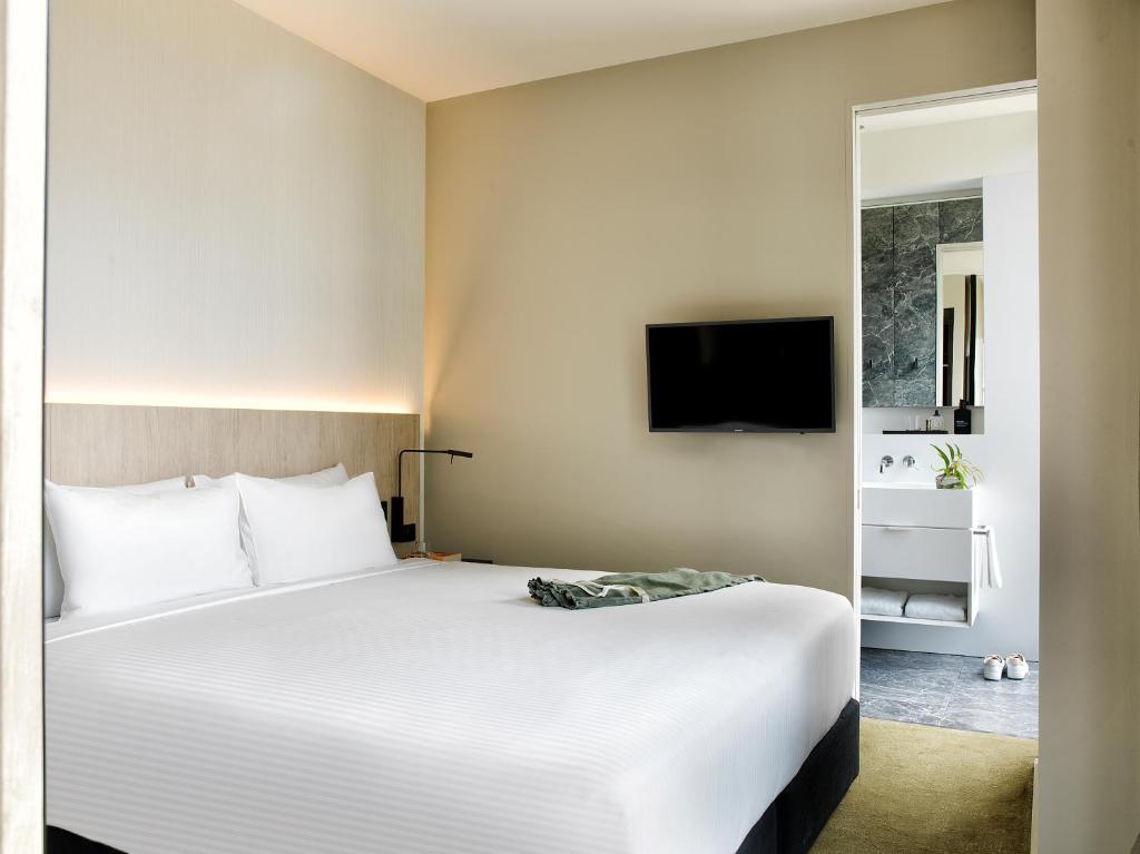 Room at A by Adina Sydney, SYDNEY