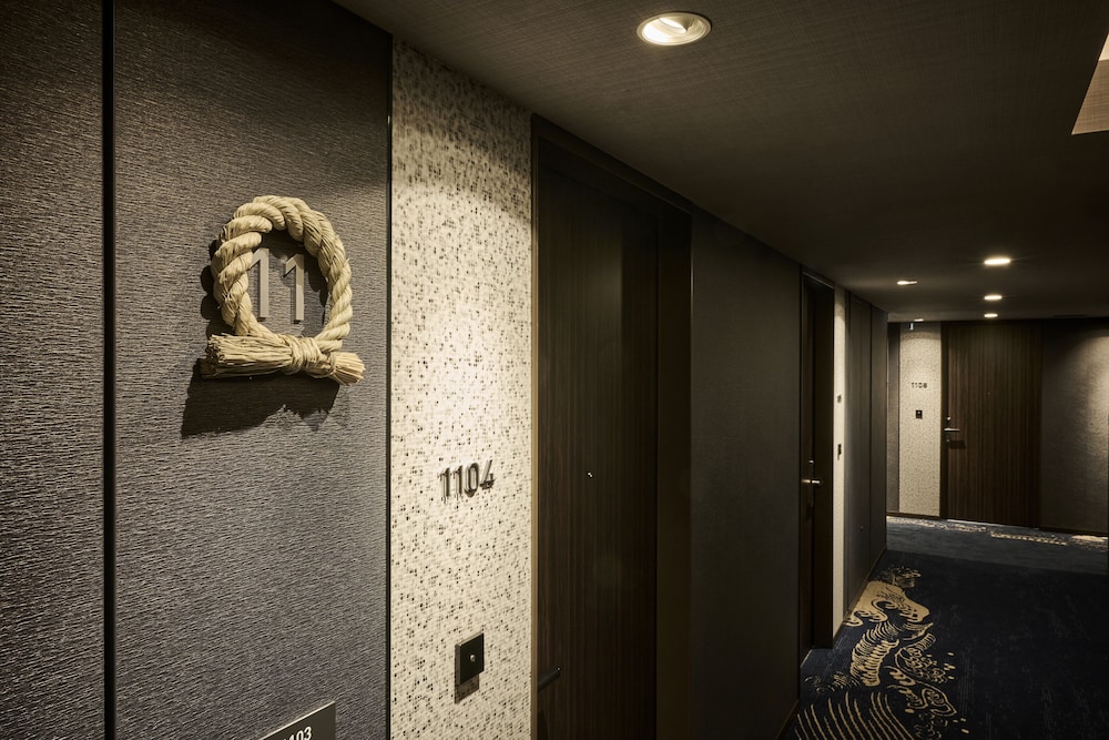 The Royal Park Canvas Ginza Corridor 20/50