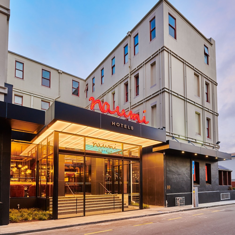 Naumi Hotel Wellington 33/40