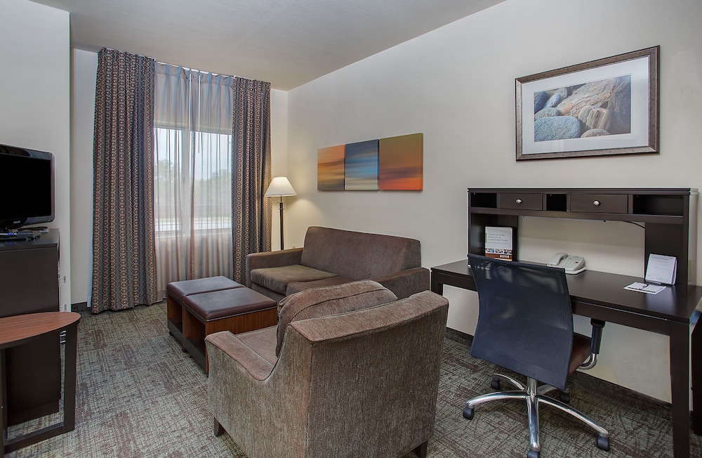 Staybridge Suites Chattanooga Downtown Convention Center 35/53