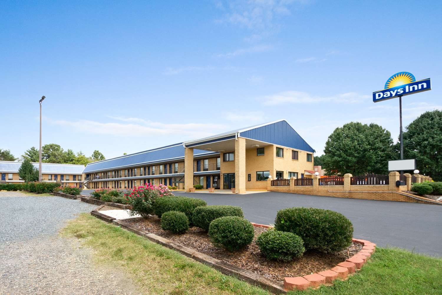 Days Inn by Wyndham Richburg 2/5