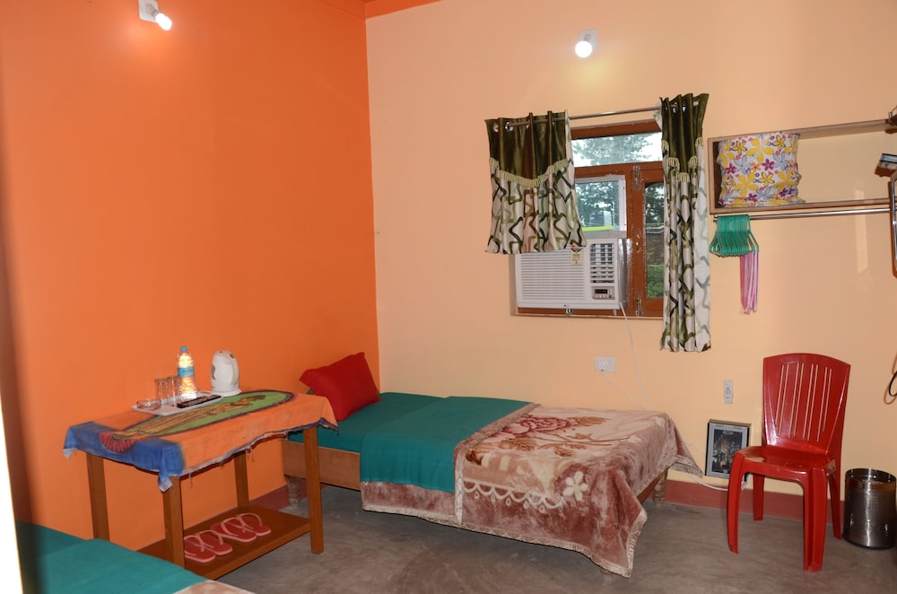 Kundan Bazar Guest House 18/30