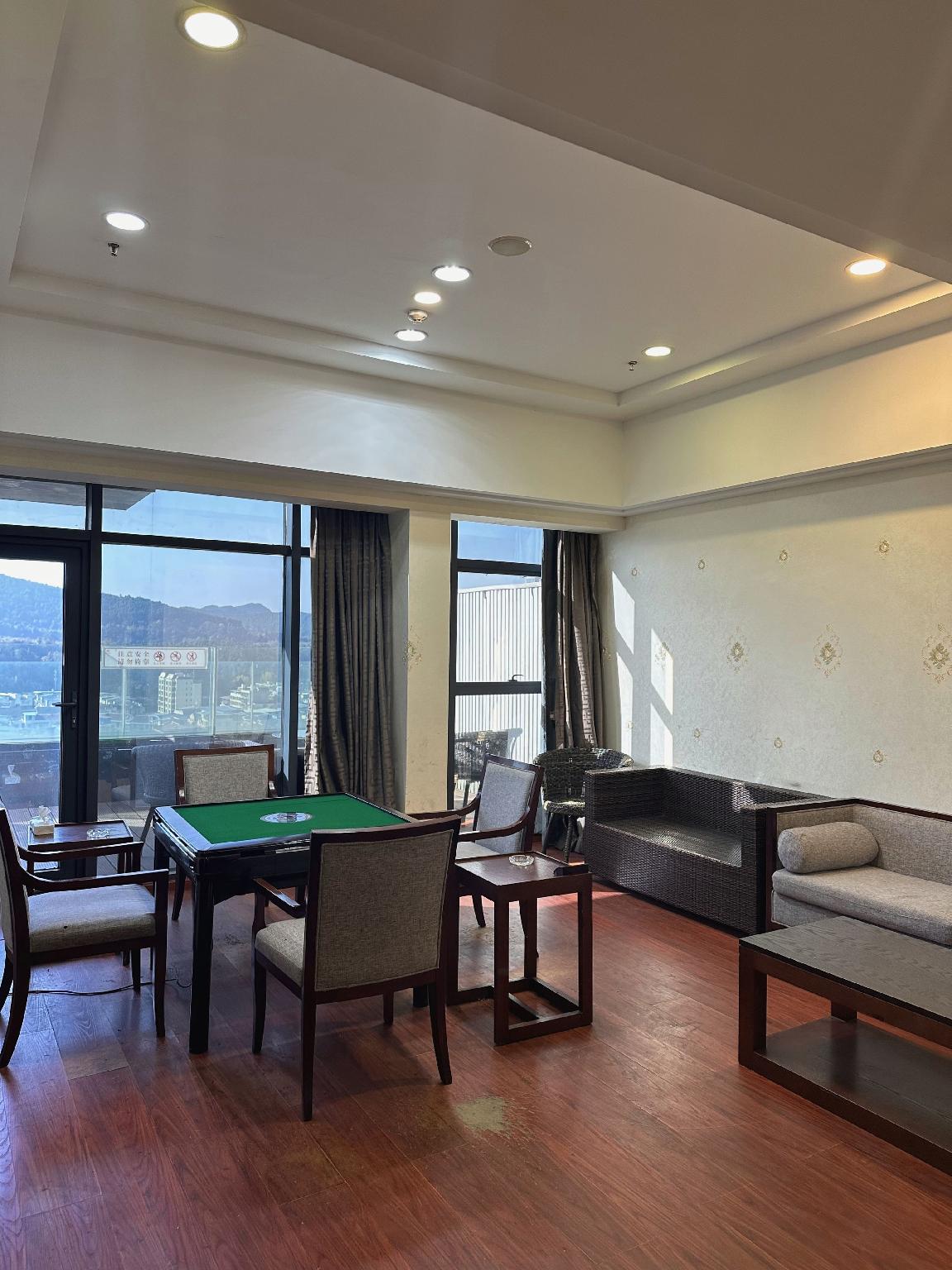 Kuangyi Hotel 22/42