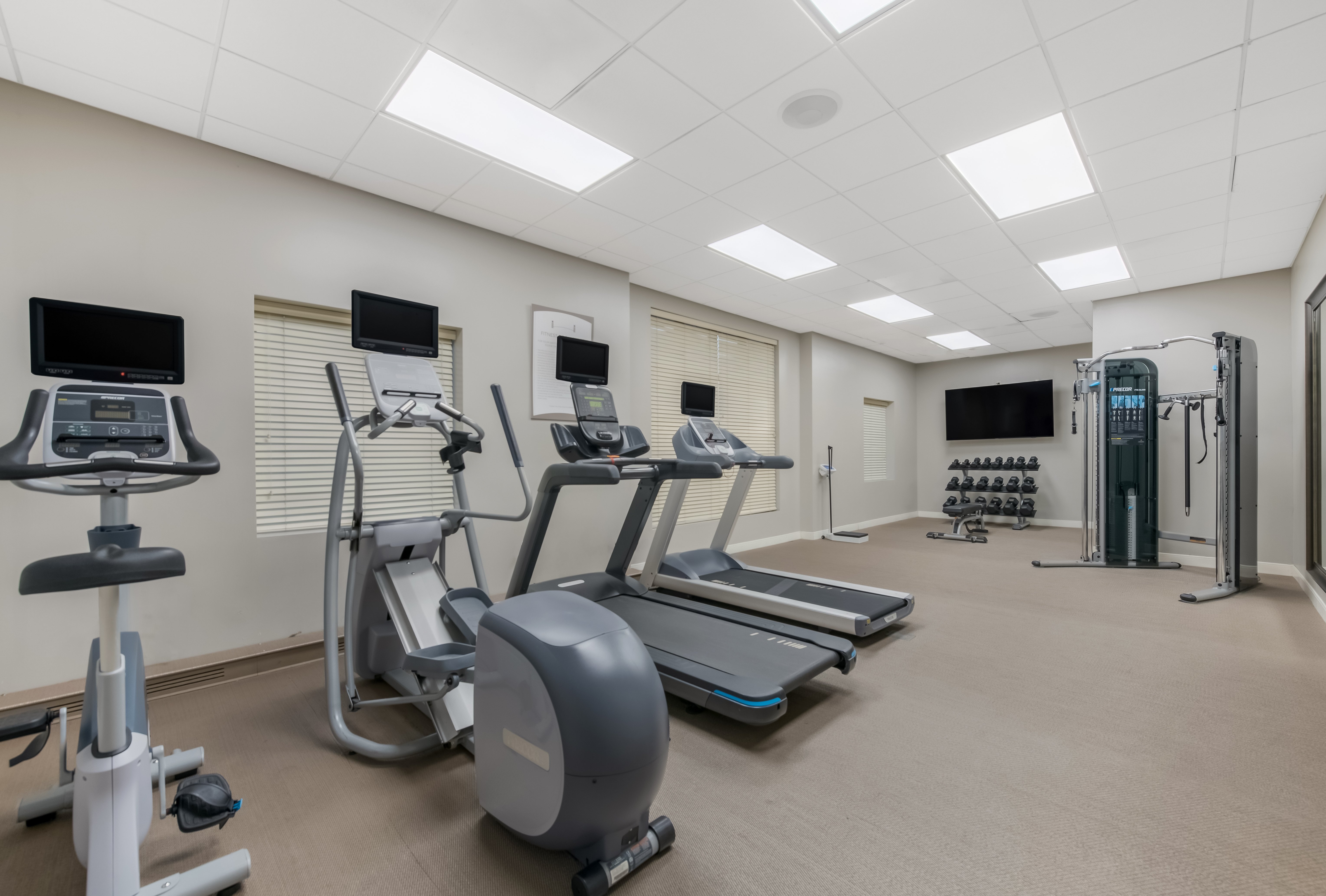 Staybridge Suites Chesapeake - Virginia Beach 29/74