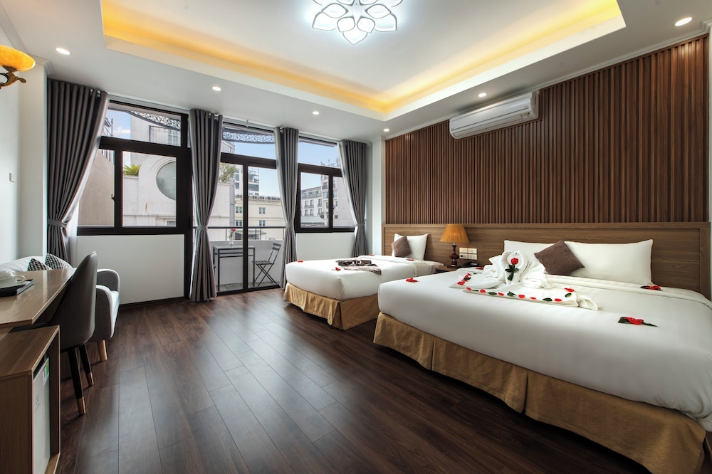 Family Holiday Hotel 24/50