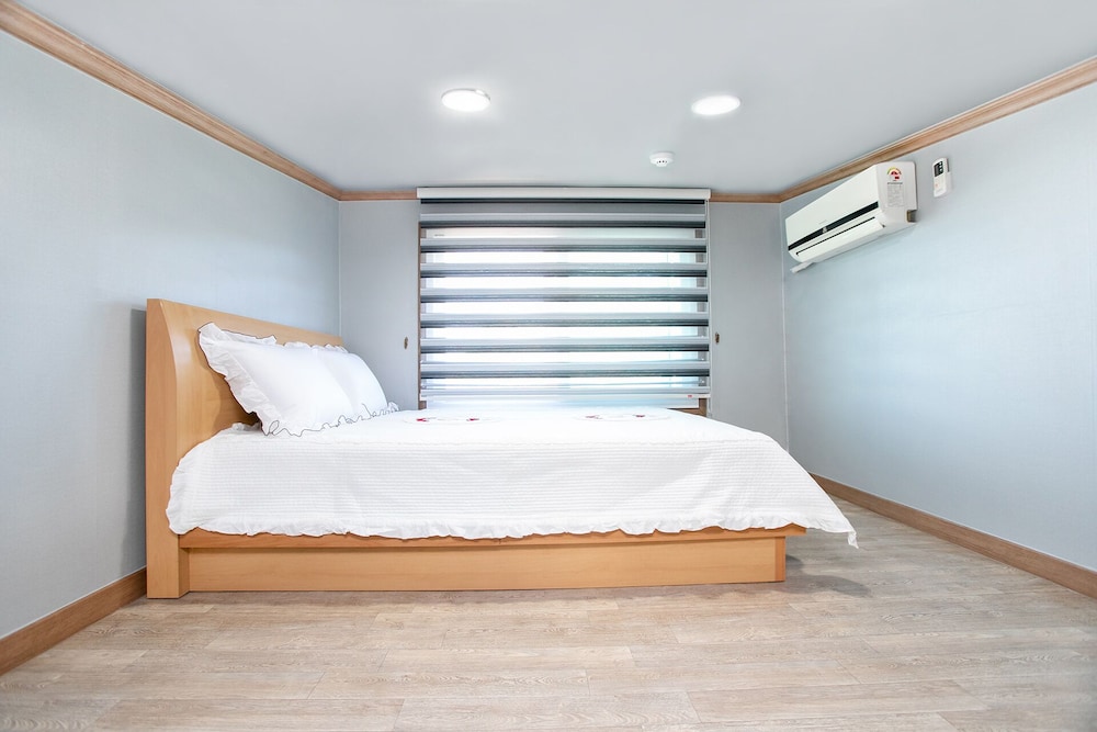 Yangyang Ilmare Pension 9/50