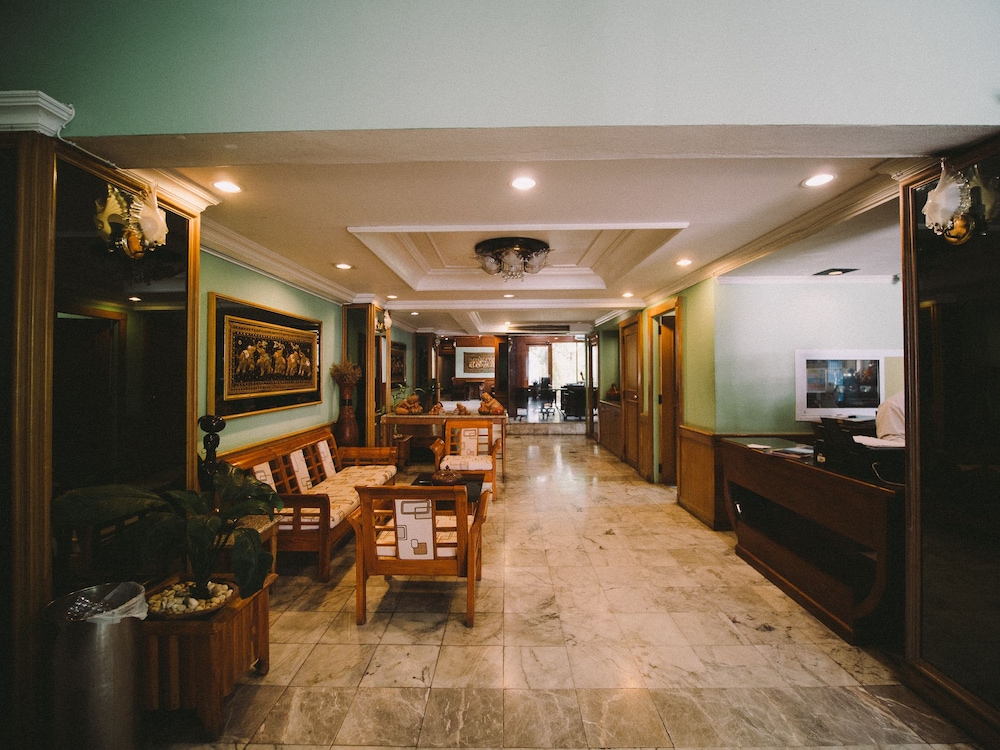 Traveller Inn Hotel 56/62