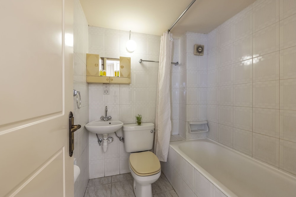 Stephanos Hotel Apartments 47/47