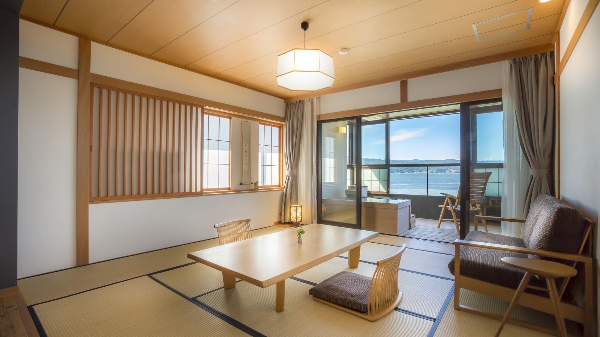 Room, Outdoor Bath