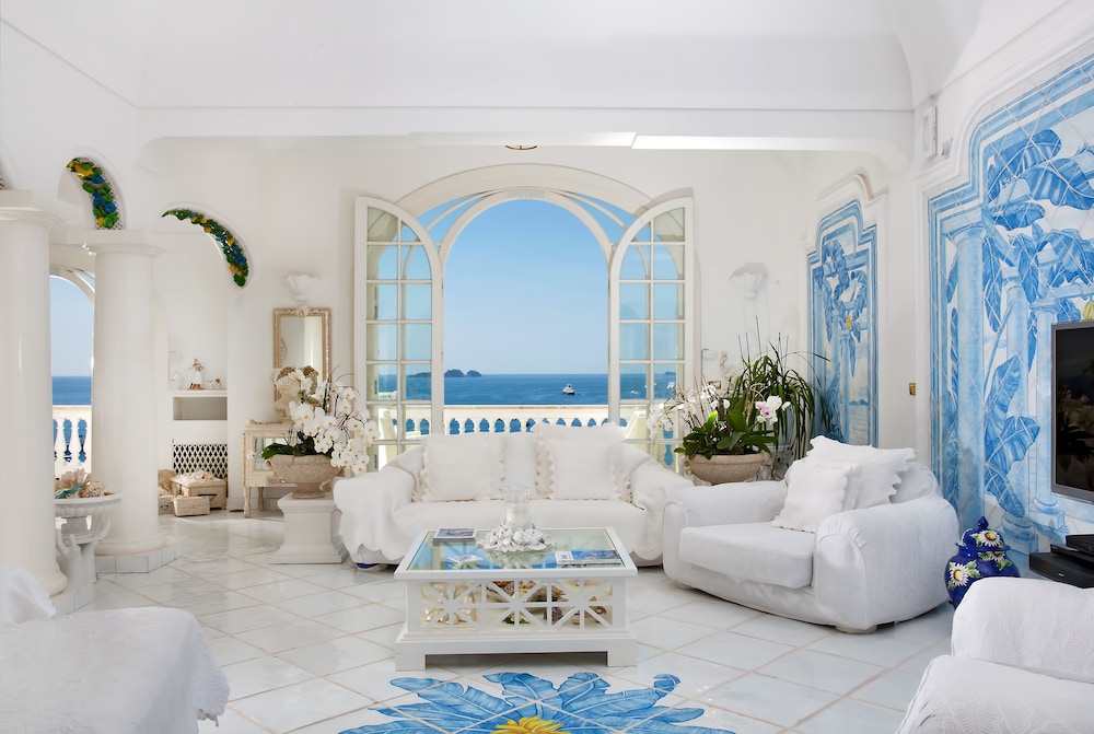 Villa Boheme Exclusive Luxury Suites 30/50