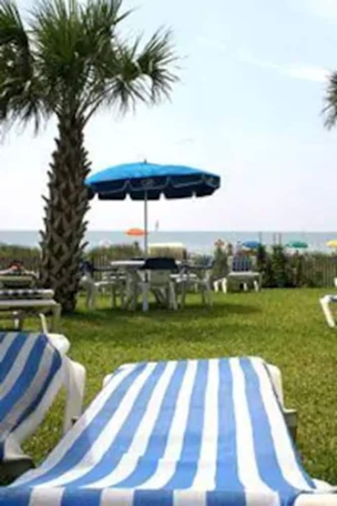 Boardwalk Beach Resort 36/40