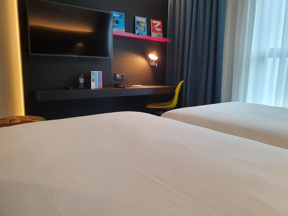 Ibis Styles Liege Guillemins 18/71