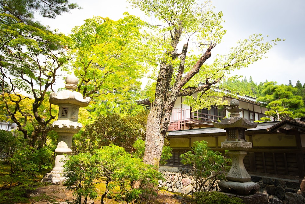 Koyasan Saizenin 58/64