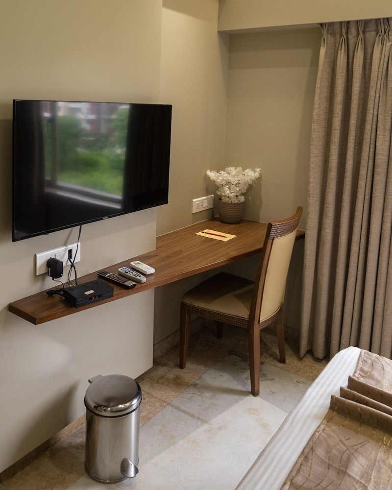 Hotel Ambience Excellency 39/45
