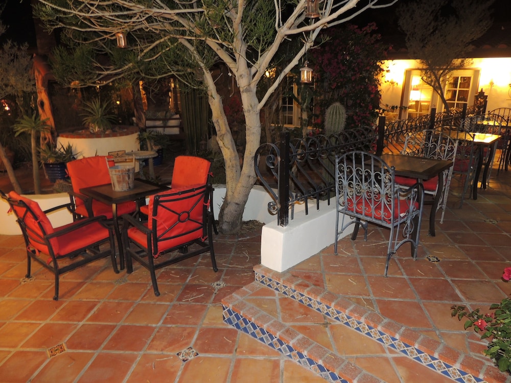 Tuscan Springs Hotel Spa 35/39