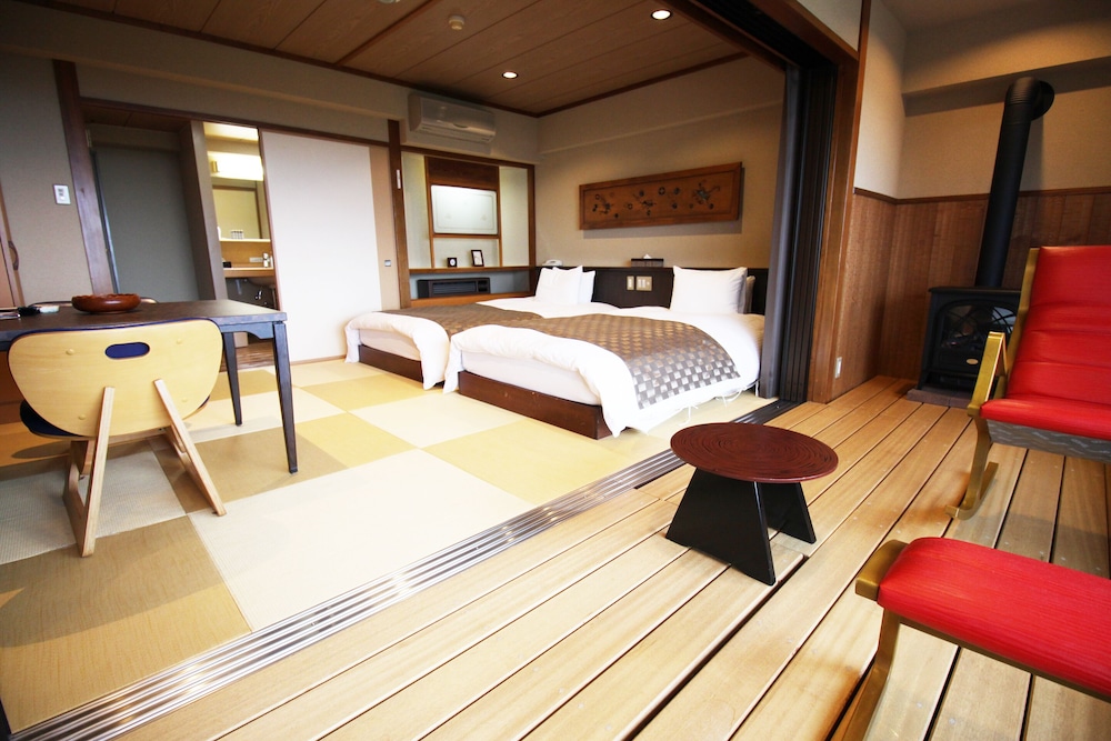 Hotel Taiko 11/71