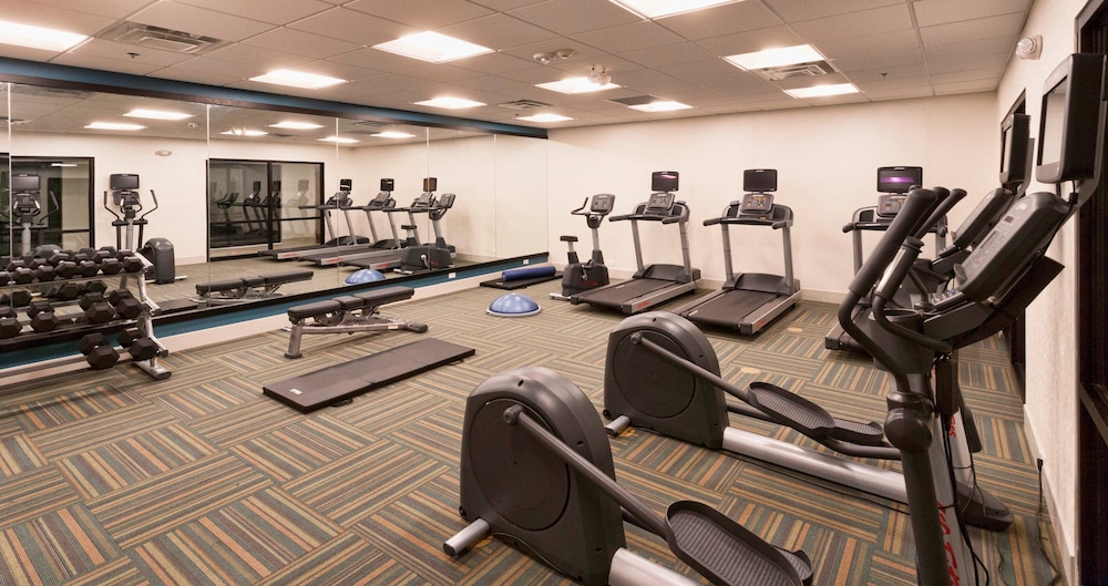 Holiday Inn Express Suites Dodge City 28/44
