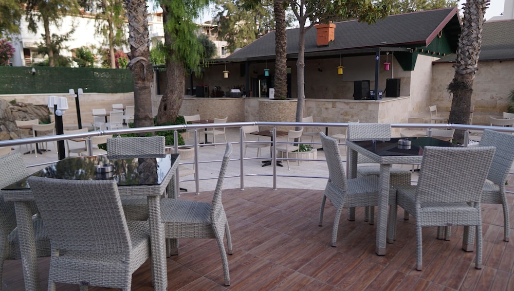 Ada Newday Resort Hotel & Spa 38/50