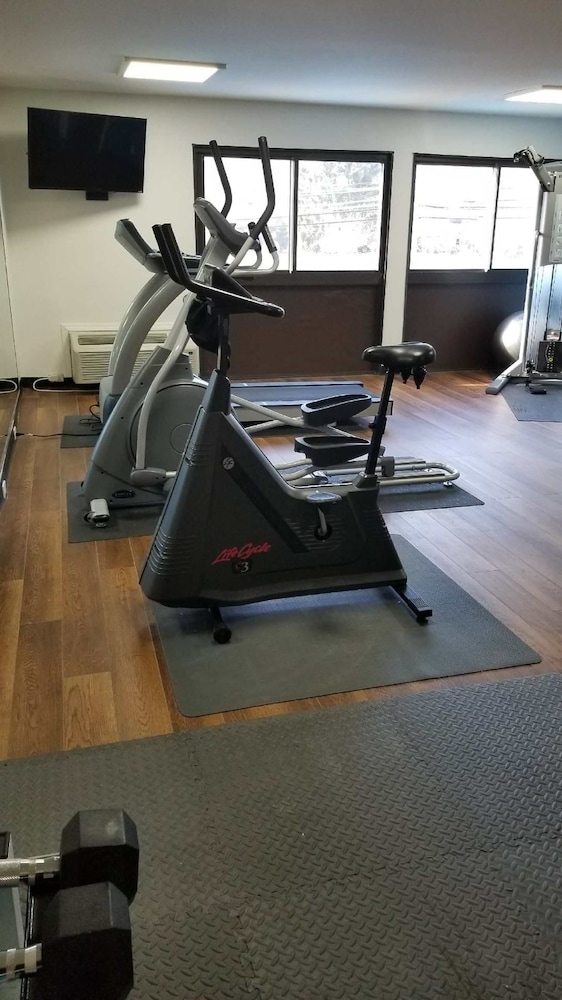 Comfort Inn Binghamton 24/35
