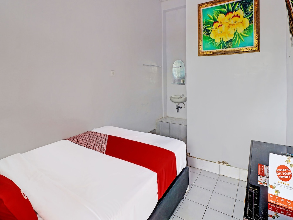 Super OYO 1356 Gusti Residence 27/46