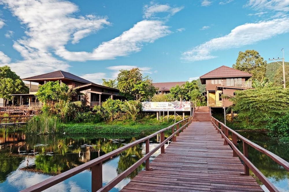 Home At Chan Resort 19/25