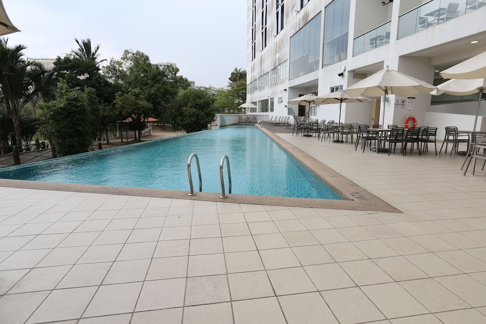 The Everly Putrajaya in SEPANG