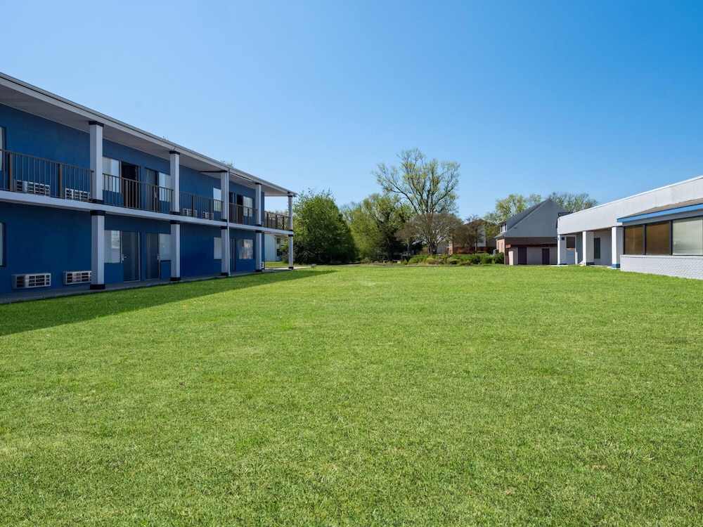 Travelodge by Wyndham Salisbury MD 40/50