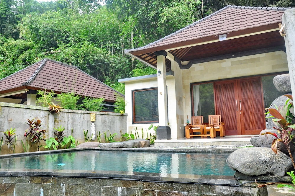 Bali Jungle Huts 26/50