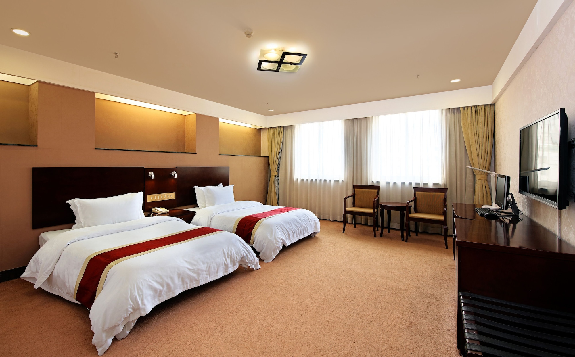BUSINESS, DELUXE, TWIN BEDS
