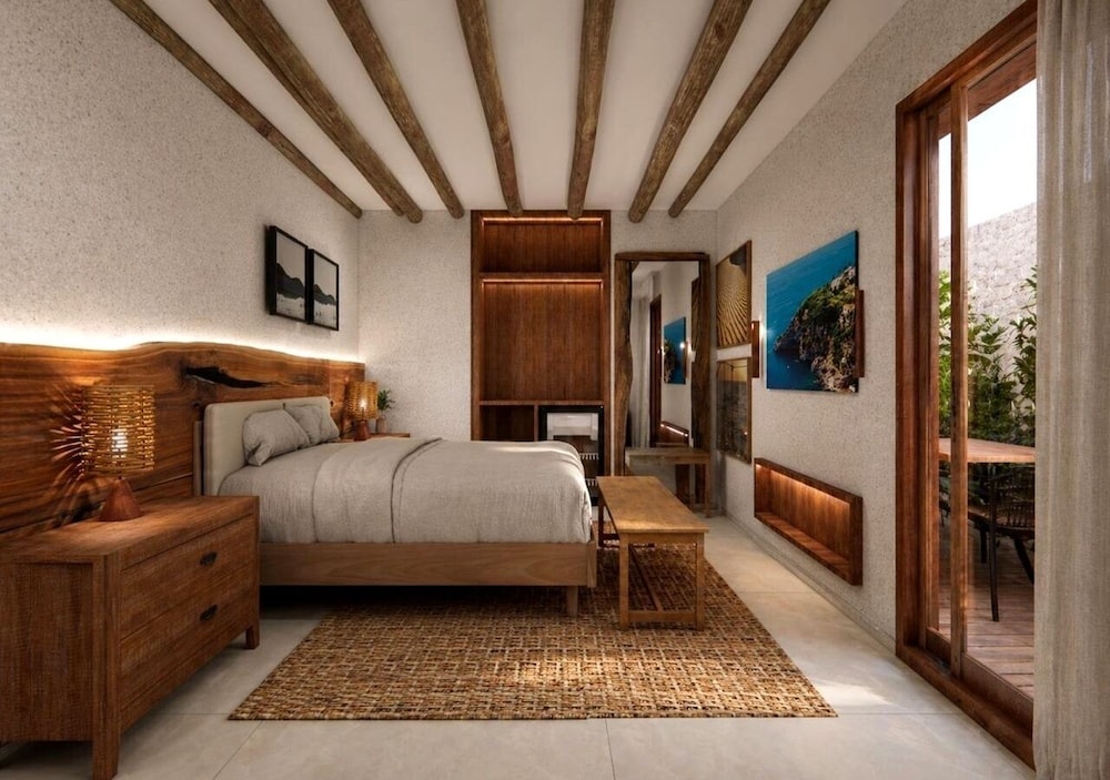 Master, Plus, Suite, King Bed