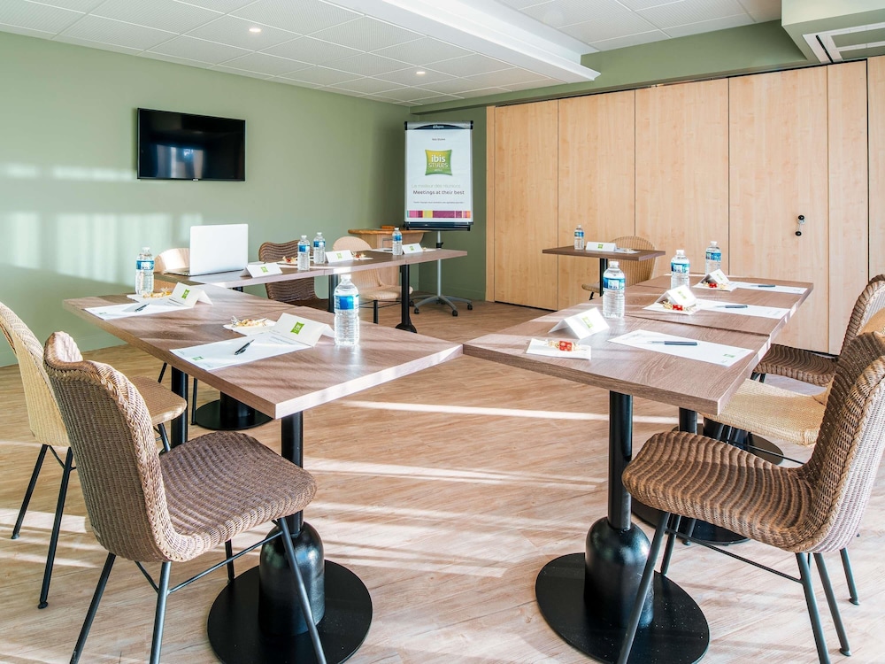 IBIS STYLES ANTIBES 61/71