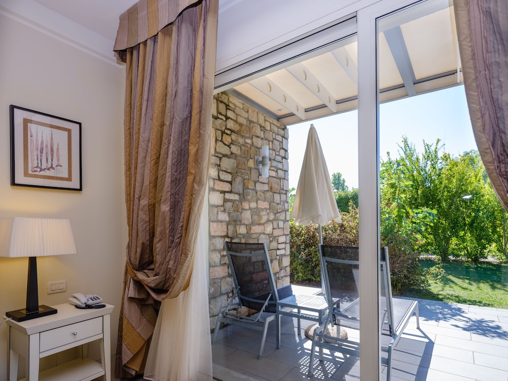 Parc Hotel Germano Suites 21/73