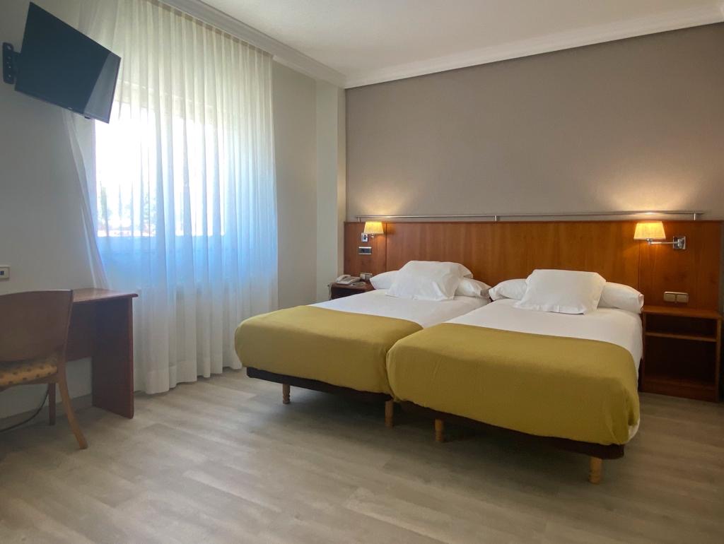 Room at Ciudad de Compostela Hotel, SANTIAGO DE COMPOSTELA