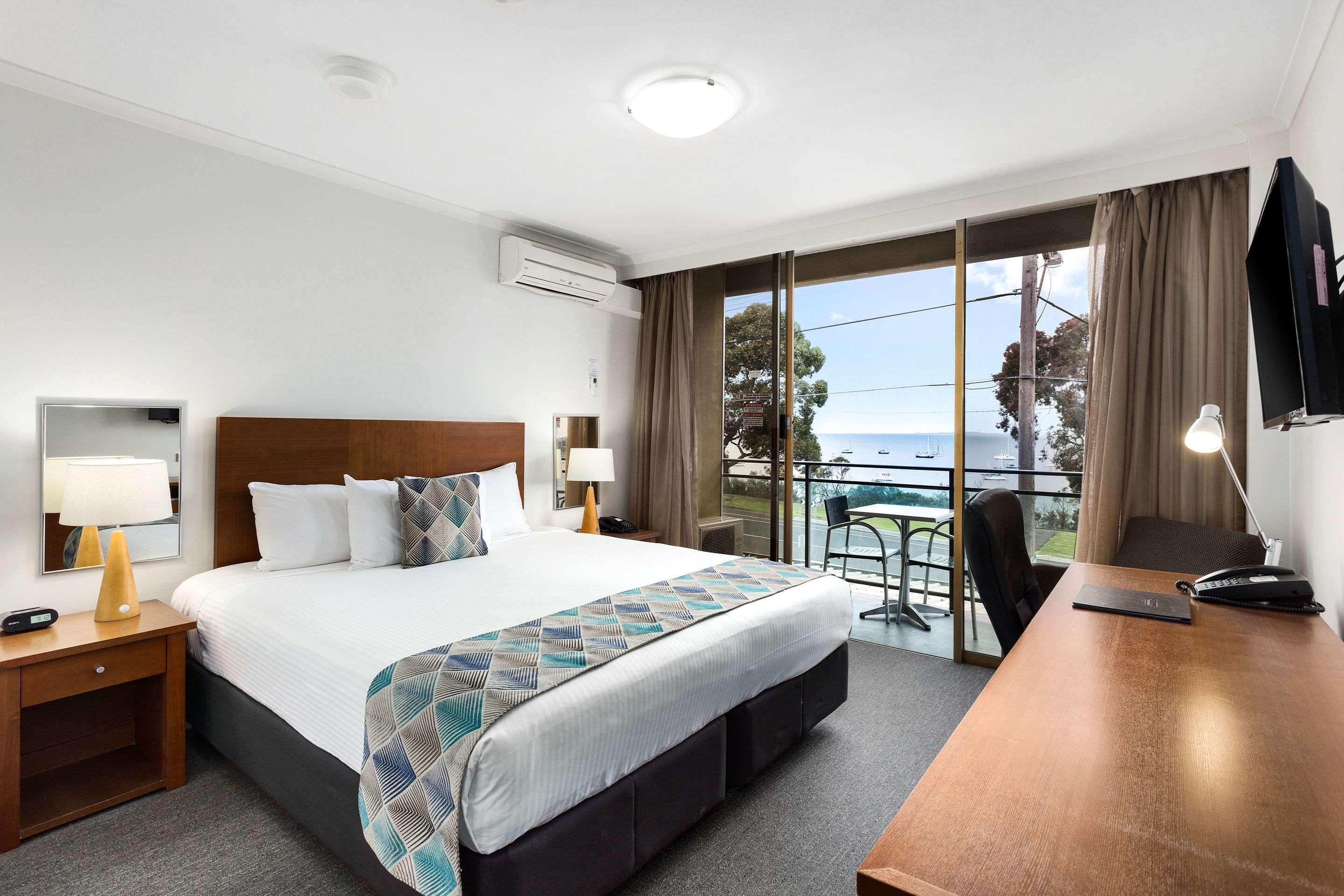 Room, Double Bed