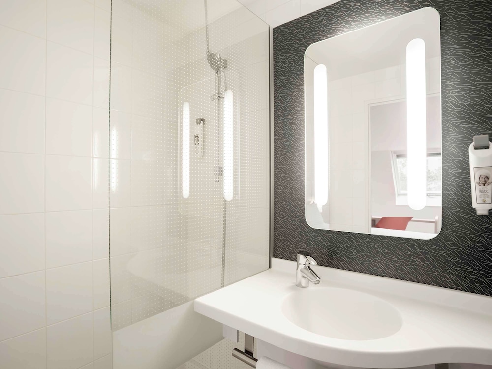 Ibis Paris Maine Montparnasse 14eme 9/58