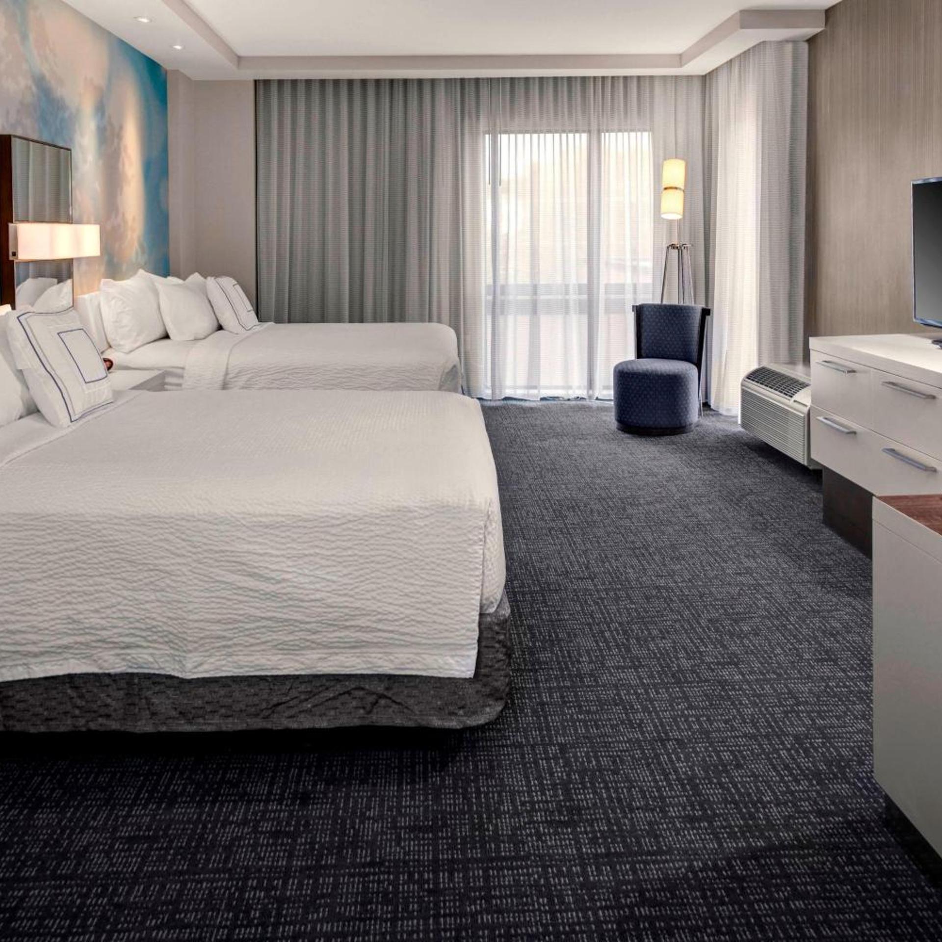 Guest Room, Suite, 2 Queen Beds, Sofa