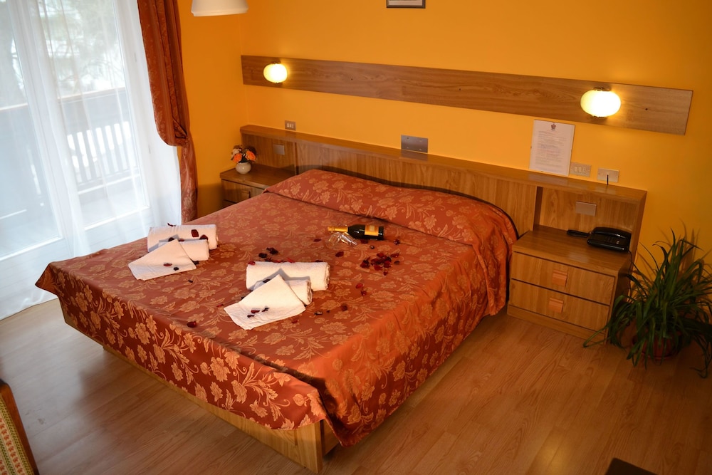 Rododendro Hotel 21/62