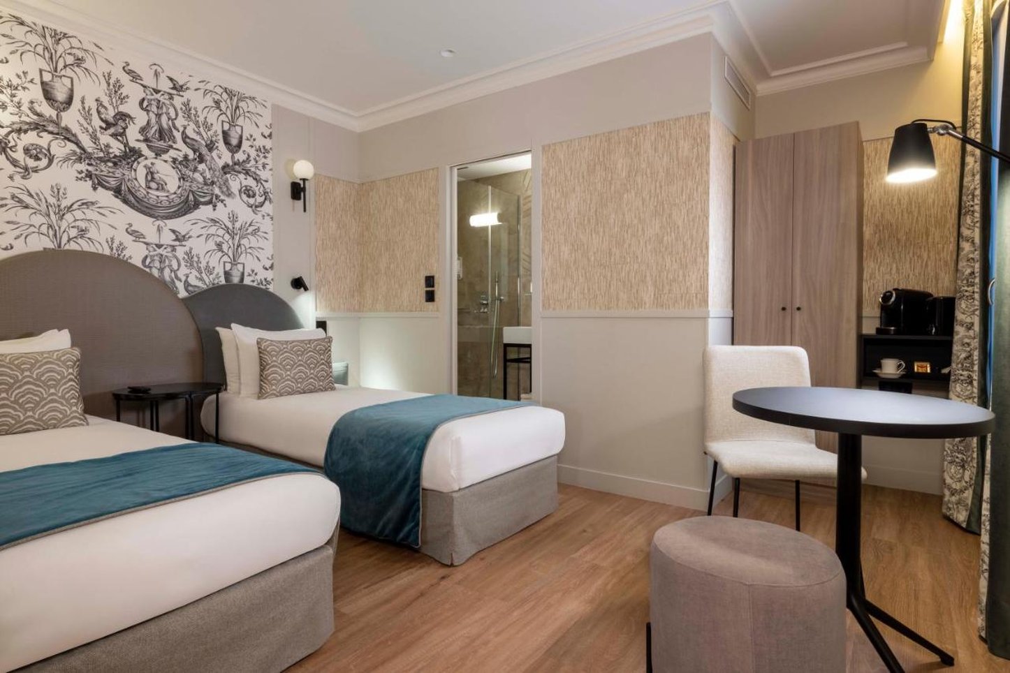 Grand Hotel Leveque 6/72