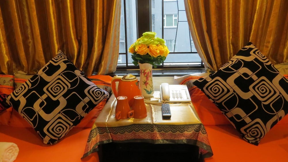 Paris Guest House( 10f Flat D2 ) 40/51
