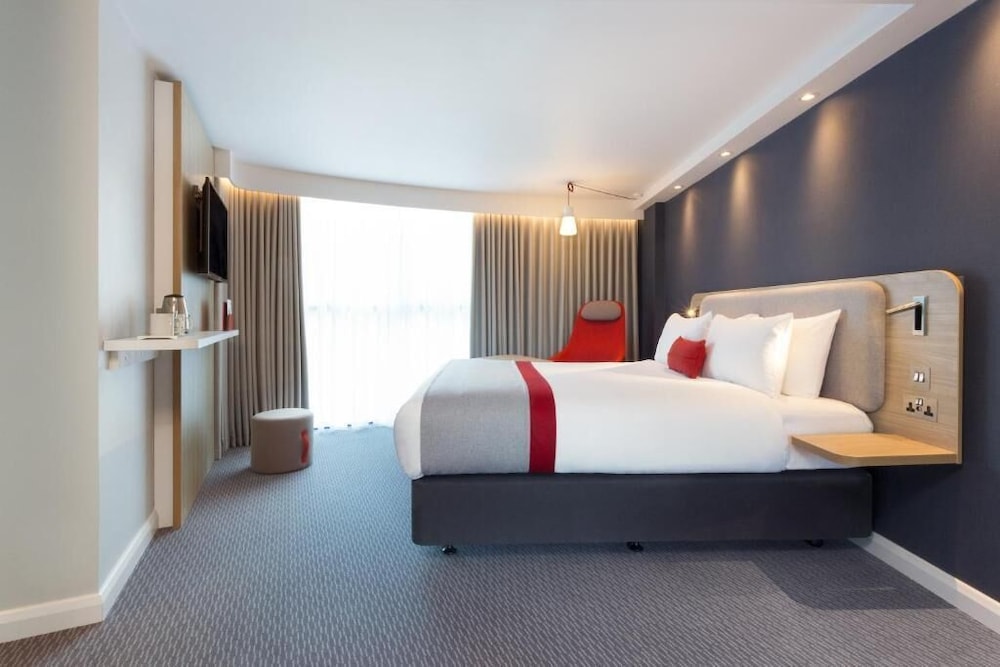STANDARD, DOUBLE BED, ACCESSIBLE