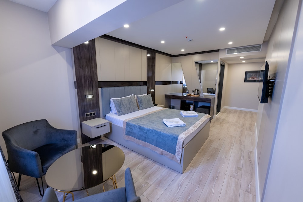 Meros Hotel 30/52