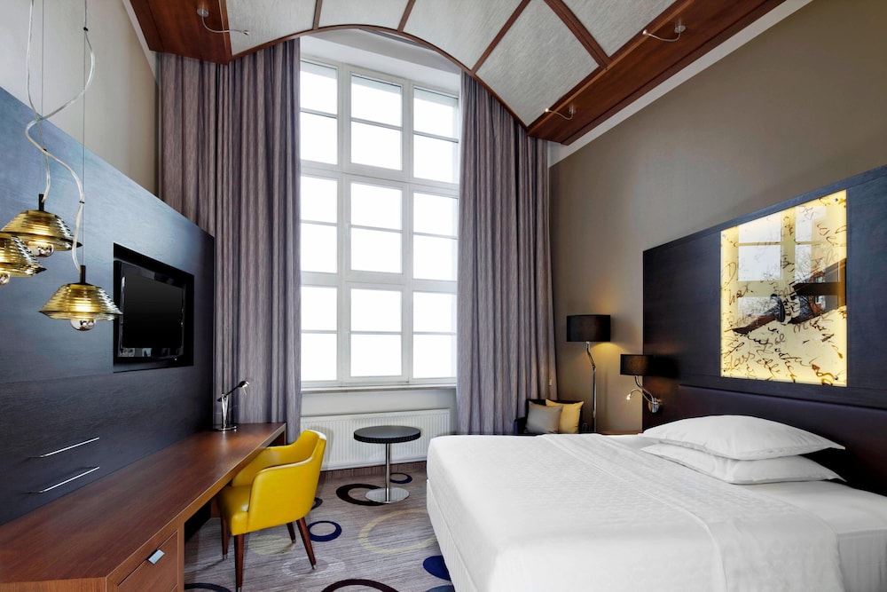 Sheraton Hannover Pelikan Hotel 13/58