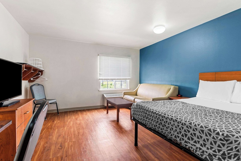 STANDARD, DOUBLE BED, BATHTUB, ACCESSIBLE