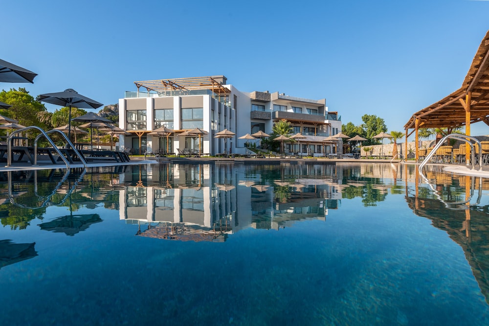 Atalanti Boutique Hotel - Adults Only photo2