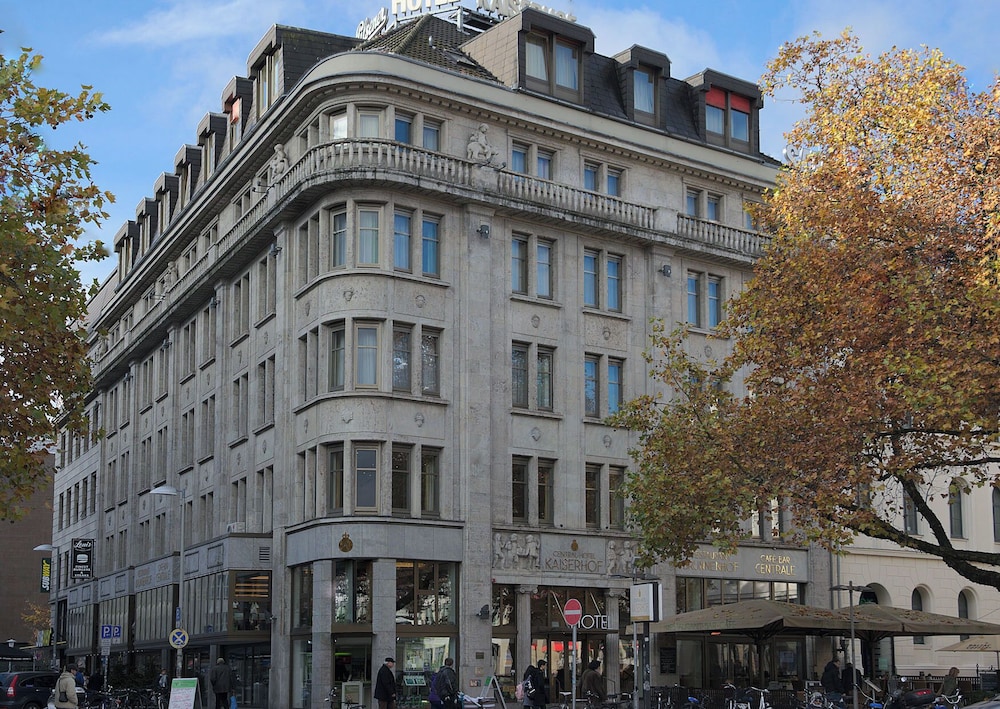 Central Kaiserhof Hotel 4/69